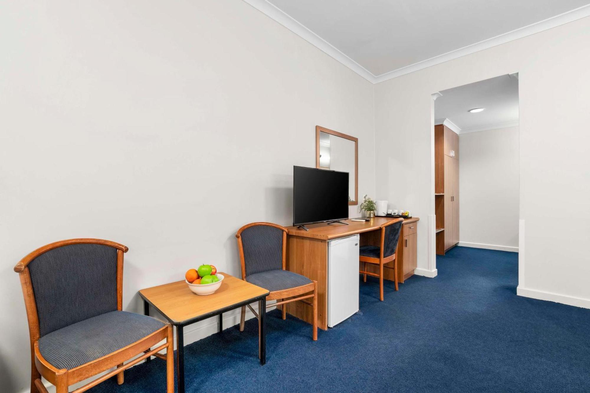 Metro Hotel Perth City Esterno foto